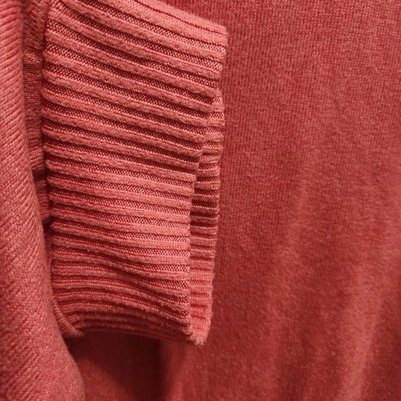 St John's Bay Long Sleeve Cowl Neck Tunic Sweatshirt Plus Size 3X Pink Rose Red - Picture 3 of 4